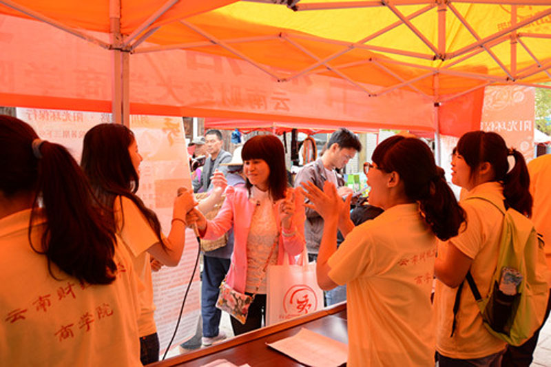 �h(hu��n)��֪�R(sh��)��(j��ng)ِ�F(xi��n)��(ch��ng)��һλ�������(du��)�h(hu��n)�����}���õ��(du��)�T�ɰl(f��)��С�Y�