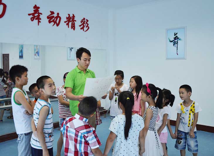 ־Ը�ߞ麢�ӂ��������o��(d��o)�����ں��ӂ�?n��i)��H������С�[�T���c���غ��ӽ�����(du��)����