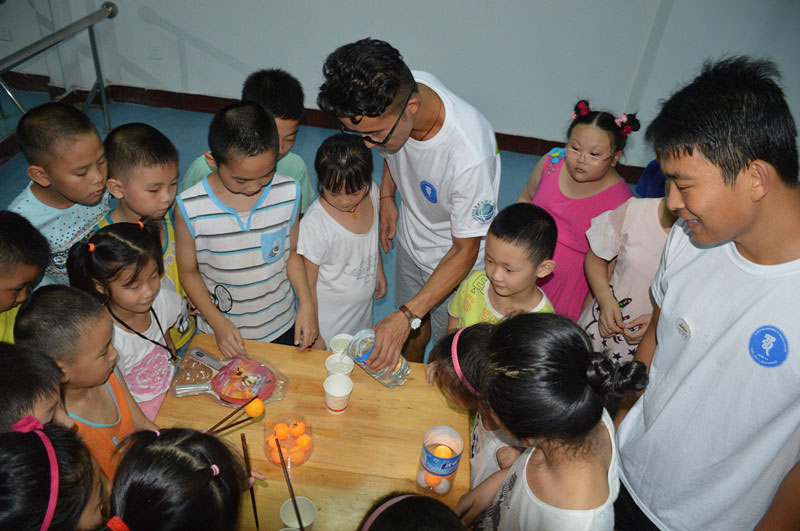 ����׌������������뼯�w��־Ը�ߎ��I(l��ng)���ӂ��汧�F(tu��n)����ƹ�������Aƹ������Ʊ��Α���