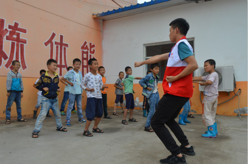 �x�ЌWԺ�tʮ��ů��־Ը����(w��)꠵�ɽ��ʡ�����н��ڿh��Ȫ�l(xi��ng)־Ը����(w��)�����Ȫ�l(xi��ng)�ĺ��ӂ��_�O(sh��)��ȭ���n�����g(sh��)�n�������w�|(zh��)�����M��������ȫ��l(f��)չ��