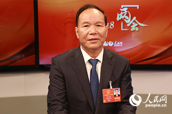 ȫ���˴�������������΅^(q��)�hί����ӛ�����΅^(q��)��ϯ�R����������W(w��ng)ӛ�� ���� �z��