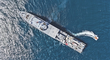 北部戰(zhàn)區(qū)海軍某支隊(duì)開展協(xié)同救援訓(xùn)練